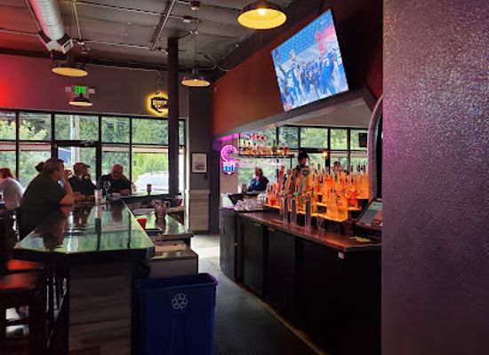 washington/puget-sound/restaurant/the-hook-seafood-broiler