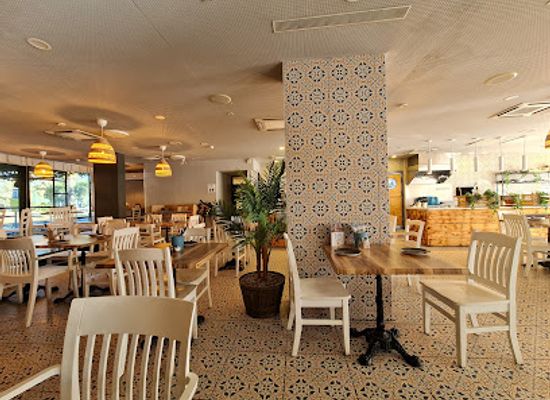 israel/eilat/restaurant/vrkdh