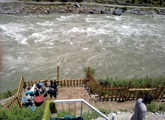 pakistan/neelum-valley/restaurant/al-harram-hotal-nehari-house