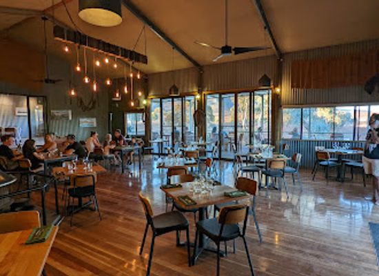 australia/flinders-ranges/restaurant/woolshed-restaurant