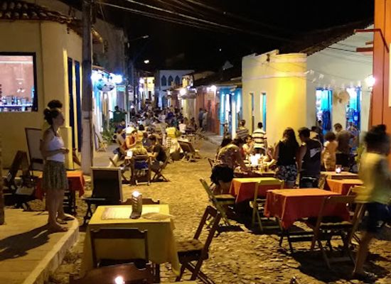 brazil/chapada-diamantina/restaurant/os-artistas-da-massa