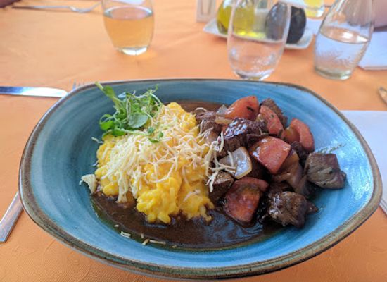 chile/arica-and-parinacota-region/restaurant/medina-s-restaurant-gourmet