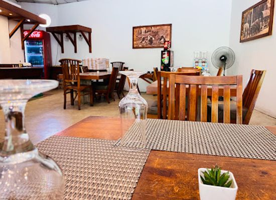 sri-lanka/kegalle-district/restaurant/sleek-daffodil-restaurant