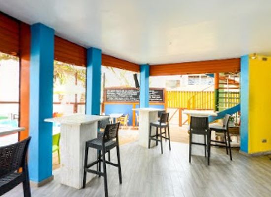 the-gambia/upper-baddibu/restaurant/poco-loco-beachbar-gambia