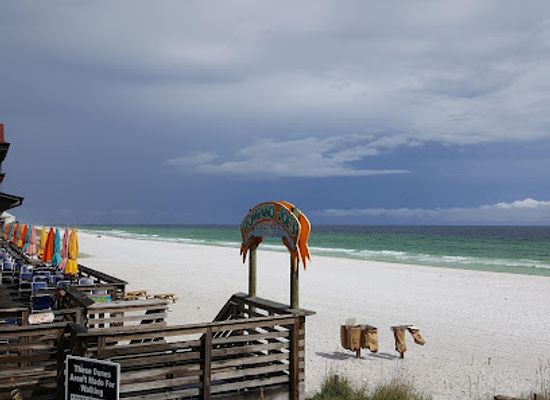 florida/panhandle/restaurant/pompano-joe-s