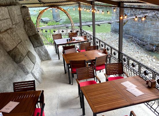 ukraine/yaremche/restaurant/u-yakova