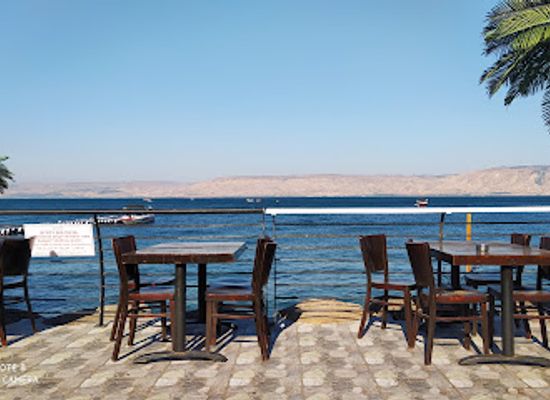israel/tiberias/restaurant/coco-hut-tiberias