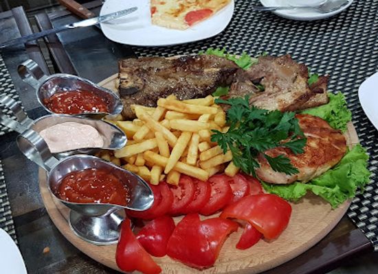 kazakhstan/semey/restaurant/monarh-coffee-gold