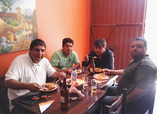 peru/cajamarca/restaurant/aquishito
