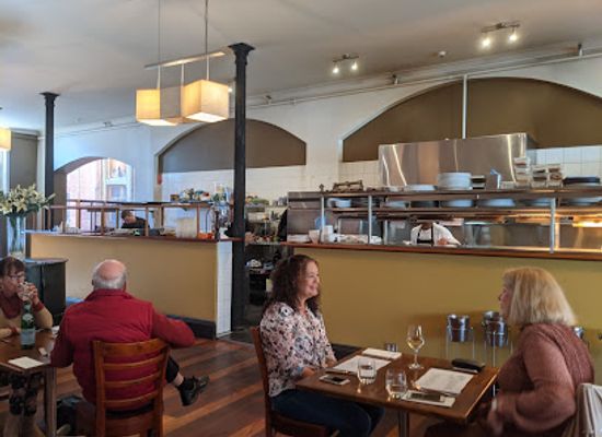 australia/central-west/restaurant/cobblestone-lane