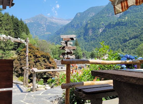 switzerland/ticino/restaurant/grotto-sassello