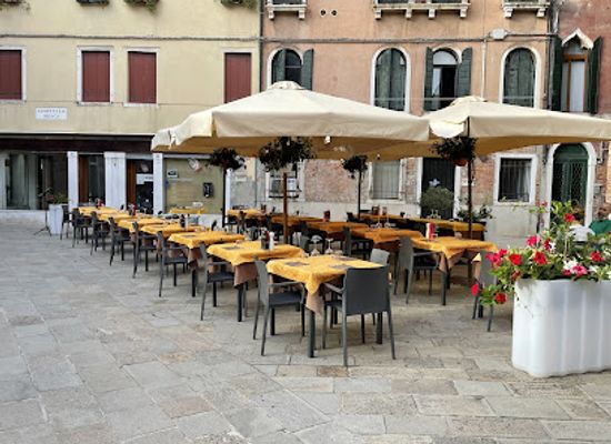 italy/venice/santa-croce/restaurant/la-lanterna-da-gas