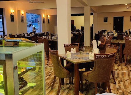uganda/kampala/naguru/restaurant/haandi-restaurant-naguru-branch