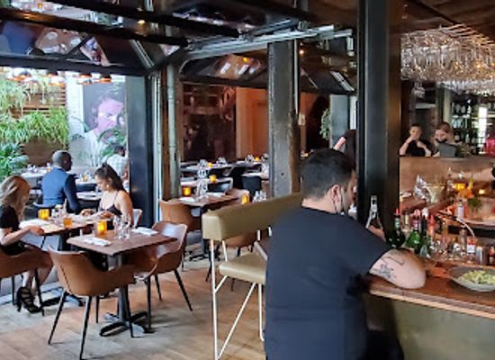 canada/montreal/griffintown/restaurant/restaurant-grinder