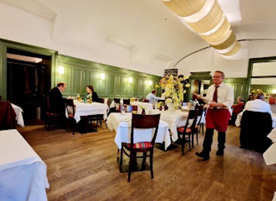 austria/vienna/josefstadt/restaurant/restaurant-schnattl