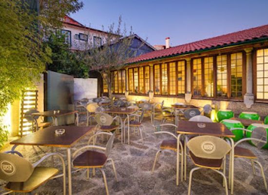portugal/guimaraes/restaurant/casa-amarela