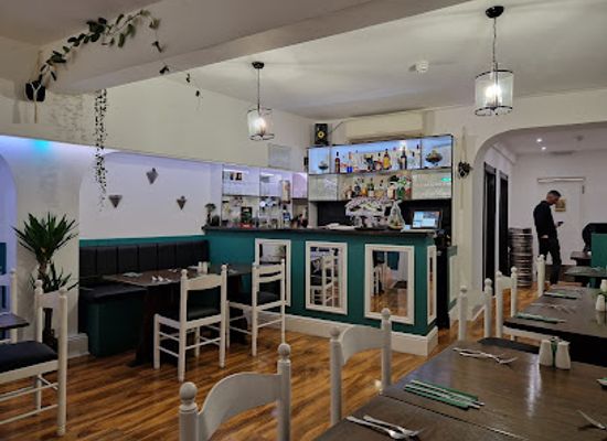 jersey/saint-brelade/restaurant/chupe-s-greek-taverna