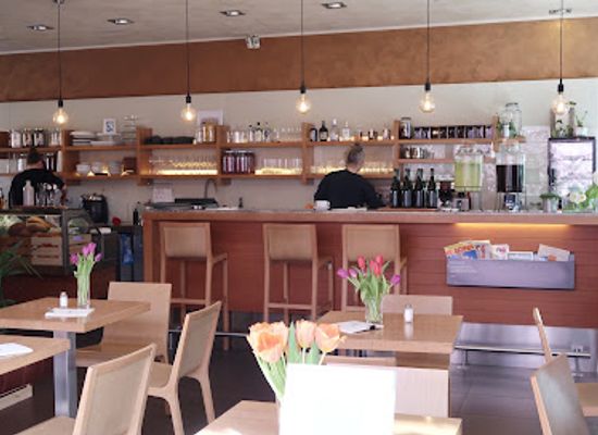 slovenia/drava/restaurant/veganika