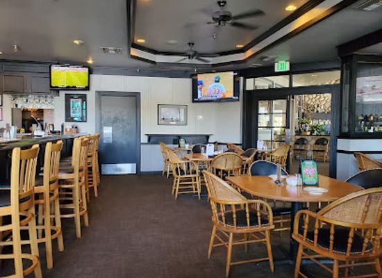 california/bakersfield/restaurant/hungry-hunter-steakhouse