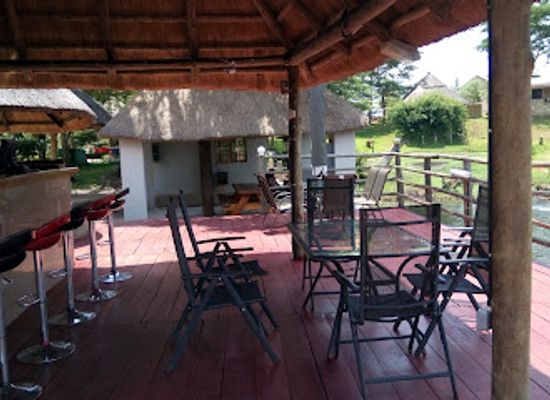 zambia/solwezi/restaurant/georgies-bar-grill