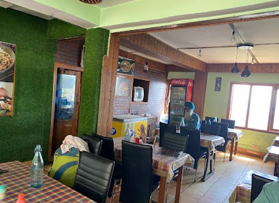 india/the-himalayas/restaurant/himalayan-restaurant-new-kufri