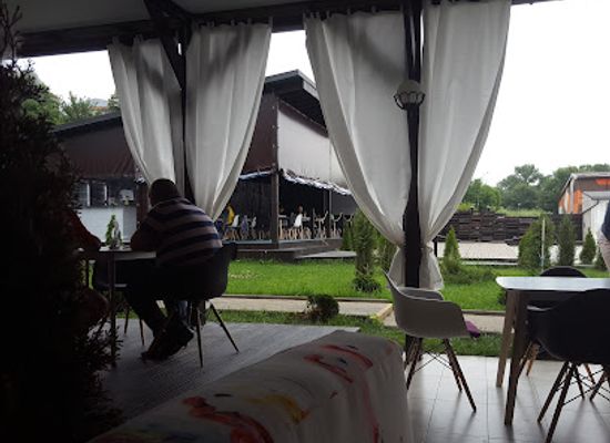 romania/calarasi/restaurant/h2o