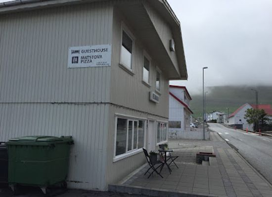 faroe-islands/skuvoy/restaurant/bakkin-restaurant