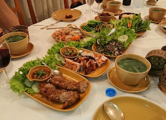 laos/vientiane/sisattanak/restaurant/kualao-restaurant