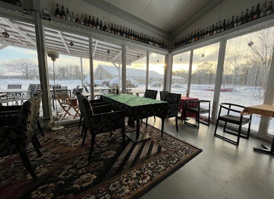 estonia/hiiu-county/restaurant/sampanjabaar-ja-restoran-kork
