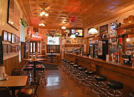 wisconsin/sheboygan/restaurant/the-northwestern-house