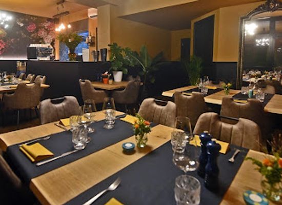 belgium/blankenberge/restaurant/meat-at-sea