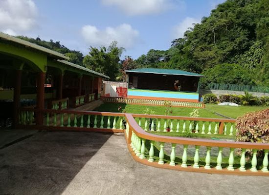 grenada/saint-andrew/restaurant/mellow-s-entertainment-complex