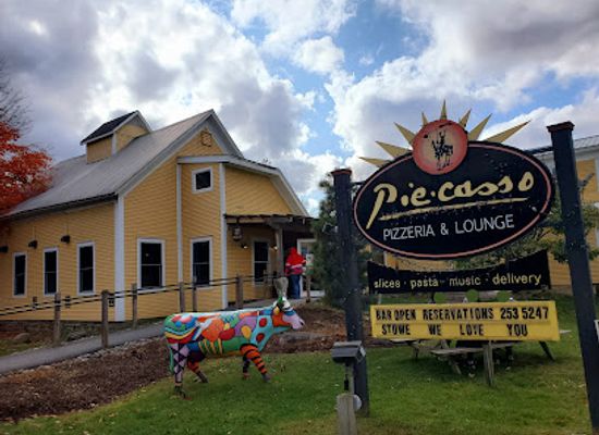 vermont/lamoille-county/restaurant/piecasso