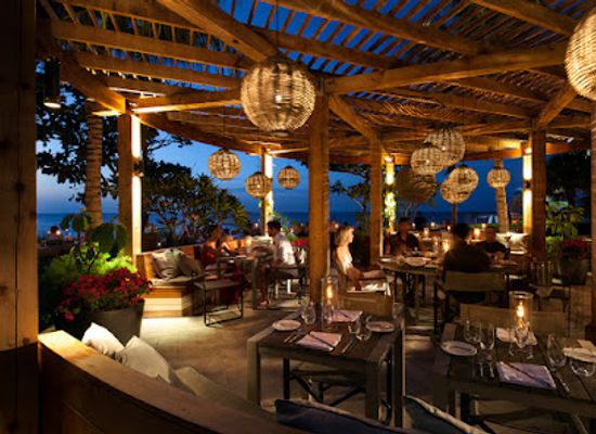 turks-and-caicos-islands/pine-cay/restaurant/infiniti-restaurant-raw-bar