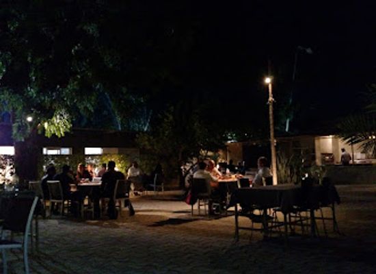 chad/lake-chad/restaurant/au-bout-des-doigts