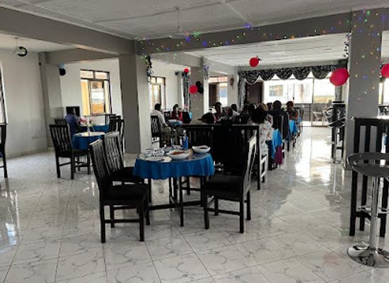 uganda/entebbe/restaurant/ma-s-top-view-restaurant-bar