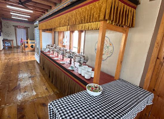 bhutan/wangdue-phodrang/restaurant/vintage-cafe