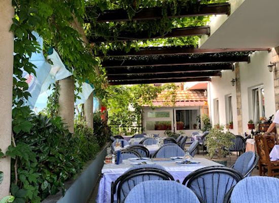 montenegro/ljesanska-nahija/restaurant/adriatic