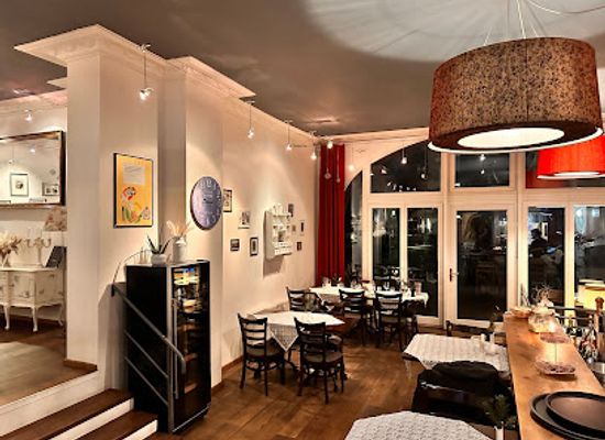 germany/berlin/mitte/restaurant/restaurant-esszimmer