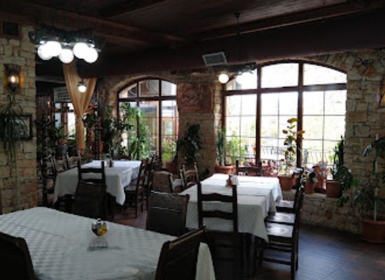 albania/tepelena/restaurant/bar-restorant-gjahtari
