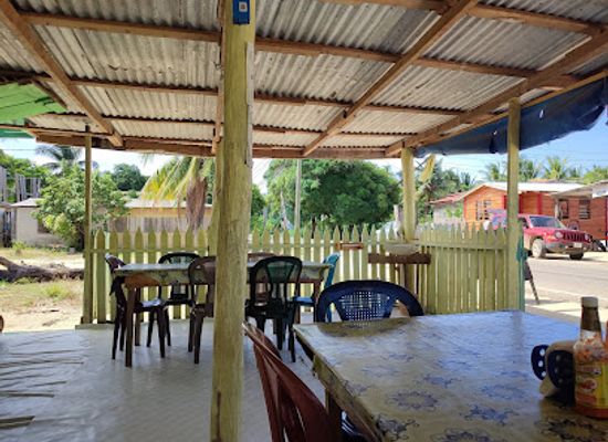 belize/the-cayes/restaurant/tugusina-garifuna