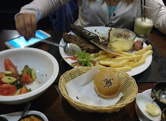 chile/valdivia/restaurant/sello-de-raza-restaurant