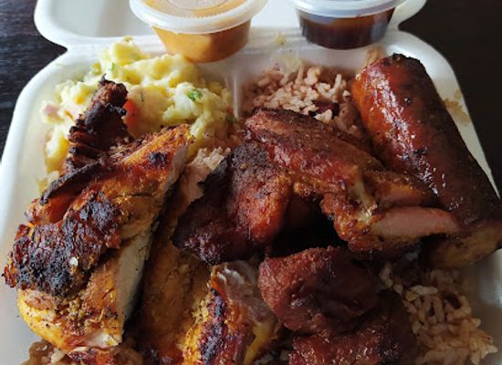 belize/orange-walk-district/restaurant/chef-t-s-chill-grill