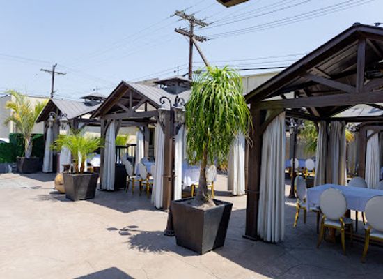 california/glendale/restaurant/elysee-house-restaurant-old-gyumri