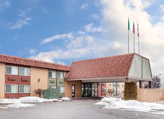 washington/the-okanogan/restaurant/quality-inn-suites-okanogan-omak