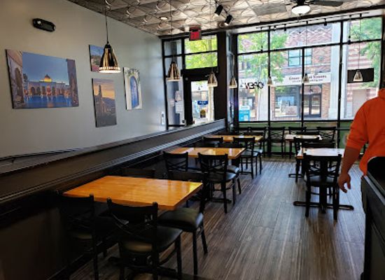 illinois/champaign/restaurant/shawarma-joint