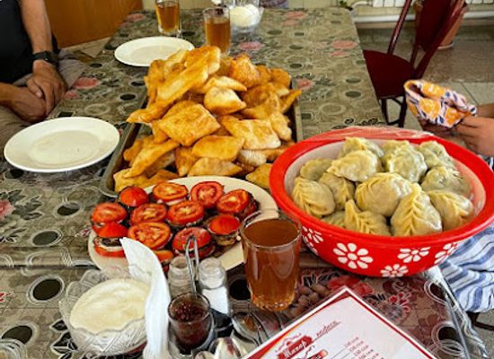 kyrgyzstan/kochkor/restaurant/cafe-zhanar-tasty-lagman-manty