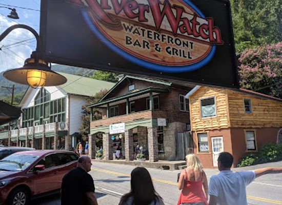 south-carolina/blue-ridge-mountains/restaurant/riverwatch-bar-grill