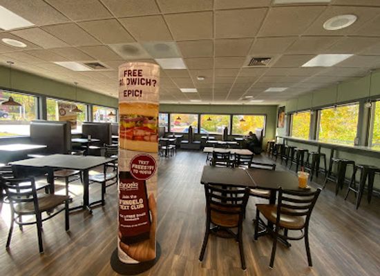 new-hampshire/laconia/restaurant/d-angelo-grilled-sandwiches