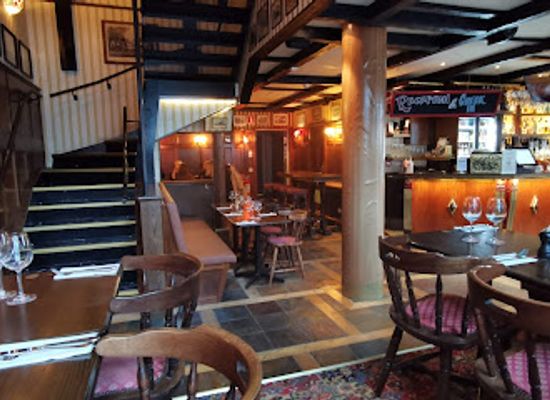 sweden/norrbotten/attraction/hotel-bishops-arms